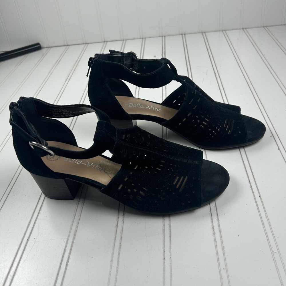 Bella Vita Illiana Vintage Cut-Out Block Sandal Heels Womenโs Size 6.5M - Picture 10 of 12